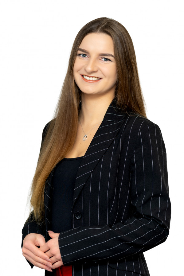Julita Jakiel (EASY-HOME)